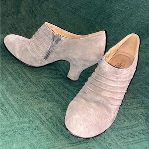 Gray Suede Women's Shoes